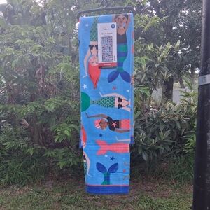 Mainstays Blue and Green Mermaid Beach Towel